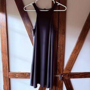 Elegant Black and Gray Sleeveless Dress